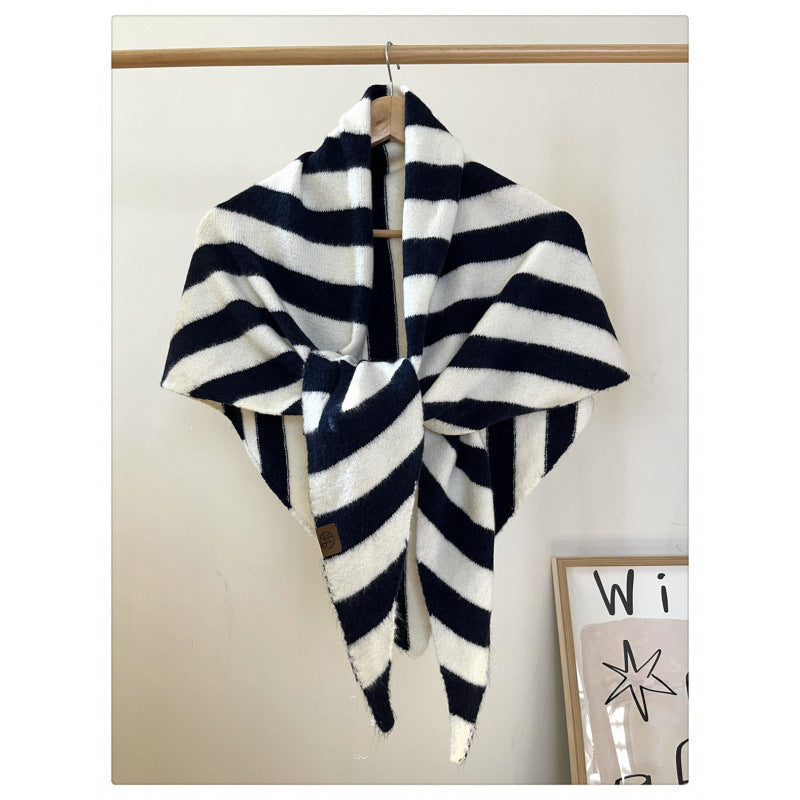 Women's Solid-Color Wool Triangle Neck Scarf For Autumn And Winter