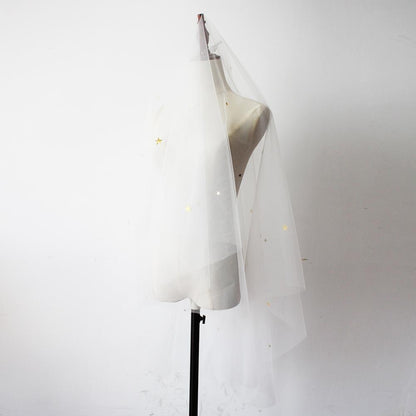 Star Style Hand Sewn Metal Combed Bridal Veil