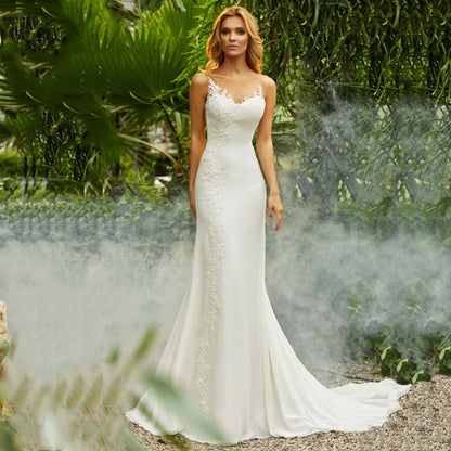 Retro round neck sexy little tail bridal wedding dress