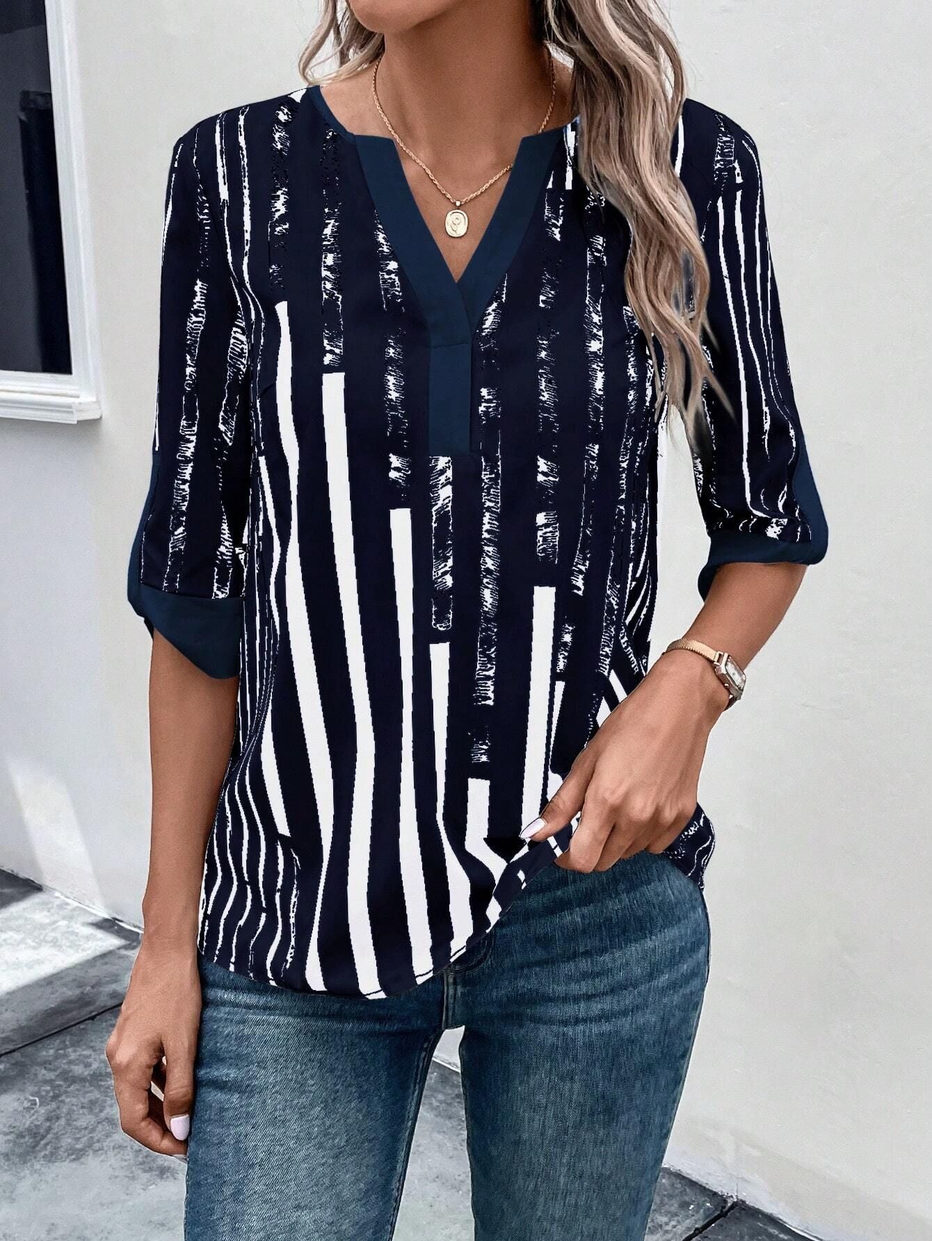 Double Matching Contrast Color Positioning Flower Half-sleeve Shirt Women's Top