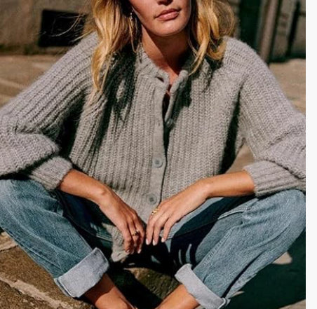 Fashion Round Neck Knitted Cardigan For Women