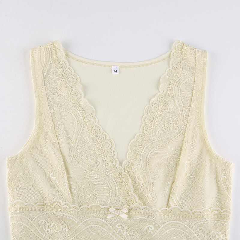 Double Layer Vest With Large V-neck Lace