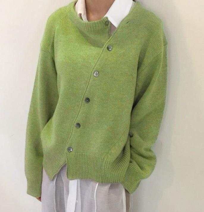 Women's Oblique Button Irregular Round Neck Sweater