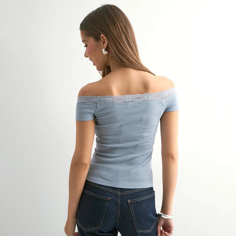Solid Color Sleeveless Off-neck Lace Top